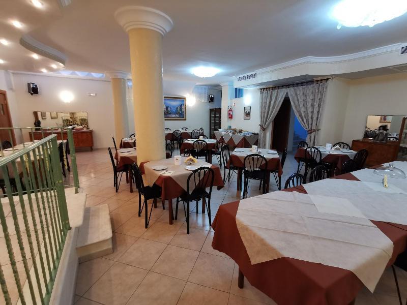 Hotel Carriera San Giovanni Rotondo Ngoại thất bức ảnh